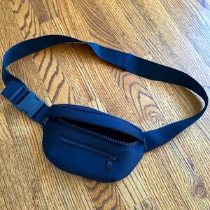 Dance Dover Fanny pack